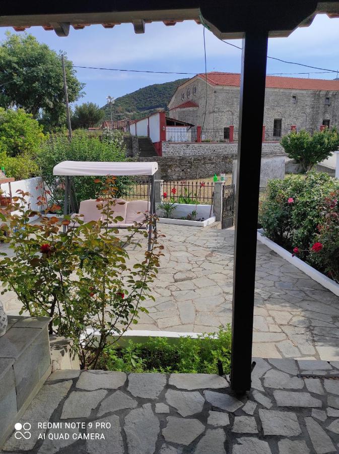 Detached House In Sykia Villa Екстериор снимка